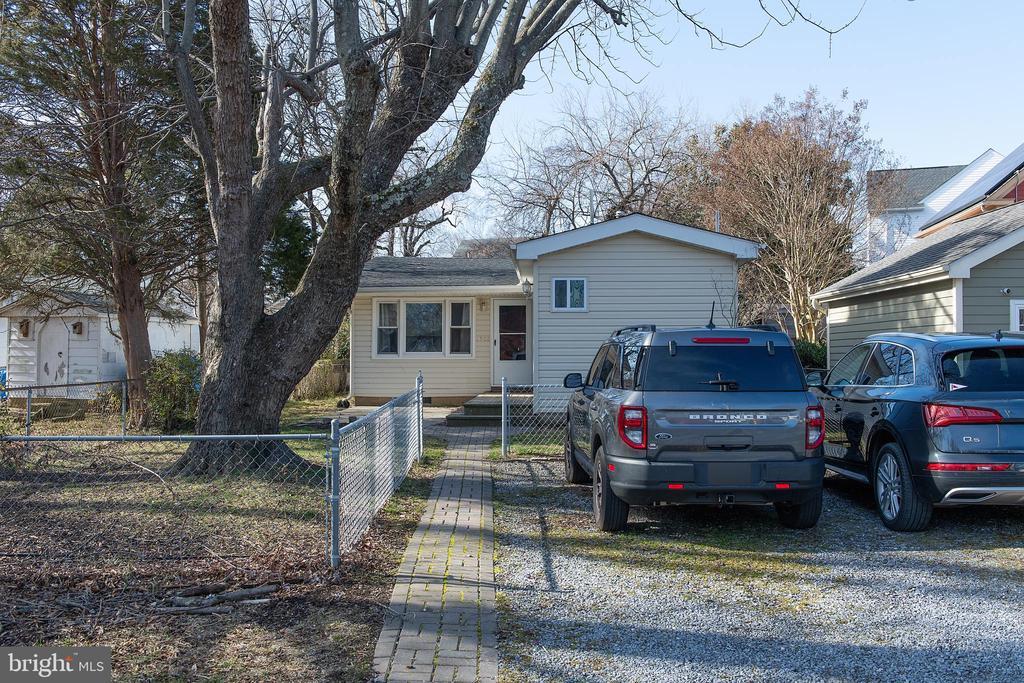 1502 Grange Rd, Edgewater, MD 21037 House Rental in Edgewater, MD