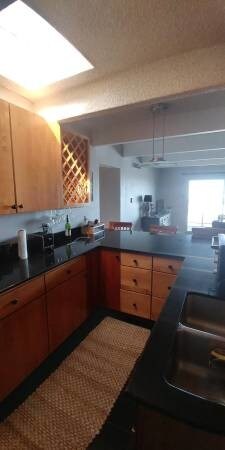 Foto del edificio - 1433 N Williams St
