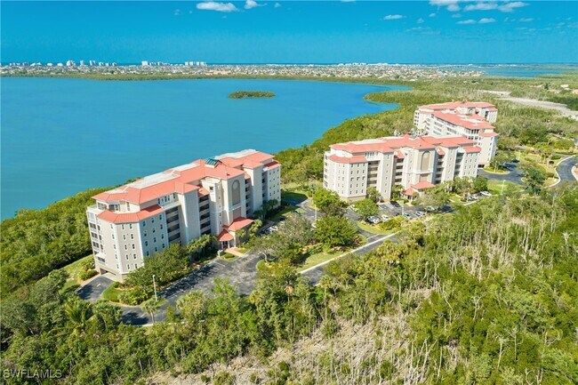 Foto del edificio - 337 Vintage Bay Dr