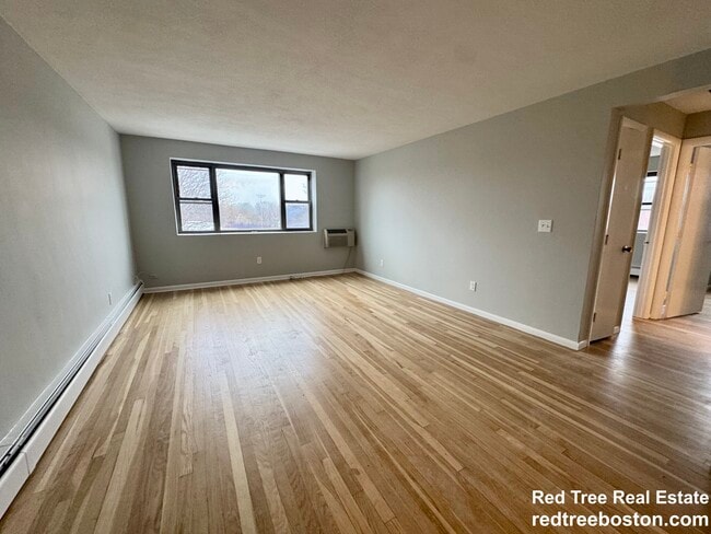 Building Photo - 97 Spring St