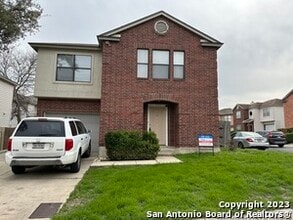 Building Photo - 5022 River Kenton
