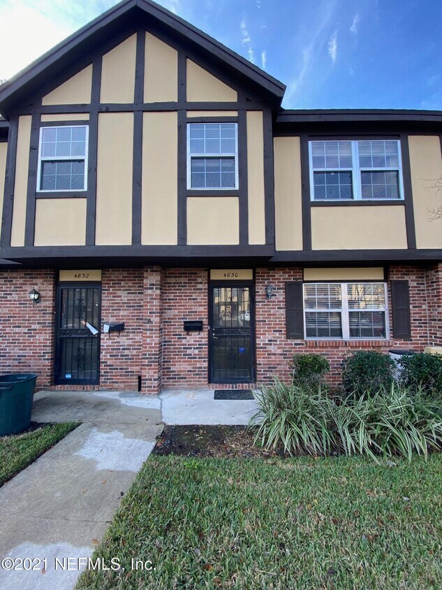 Primary Photo - 4830 Windrush Ln