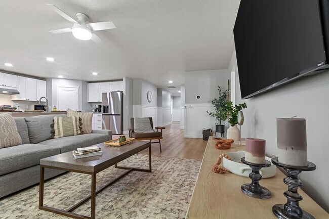 Foto del edificio - 171 E Red Rock St