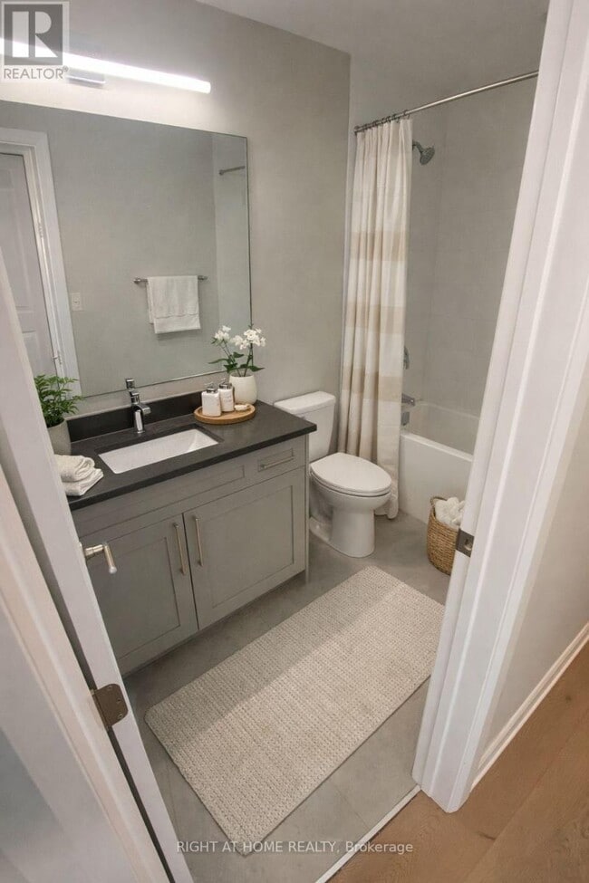 Building Photo - 922 Cologne St