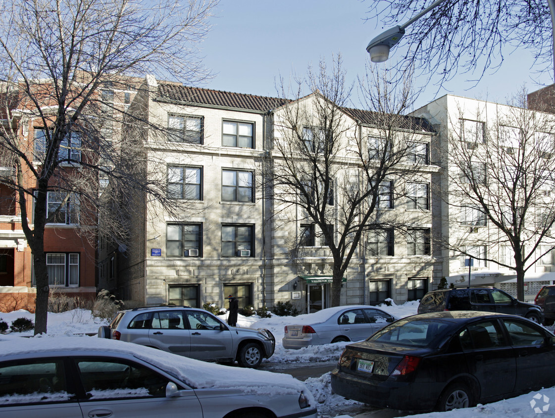 Primary Photo - 540 W Wellington Ave