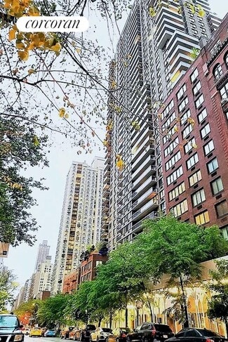 Building Photo - 515 E 72nd St