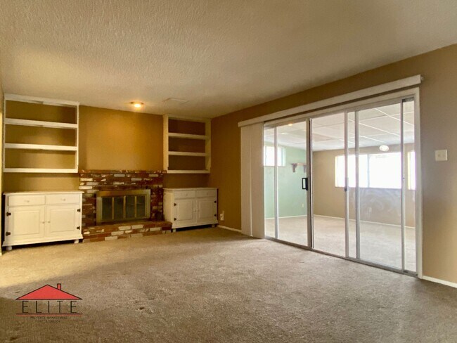 Foto del edificio - AVAILABLE SOON!!