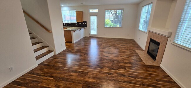 Foto del edificio - EPIC REA: 3 Bed/2.5 Bath Modern Comfort in a Prime Fairfield Location!