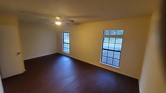 Foto del edificio - 3803 O B Crowe Dr