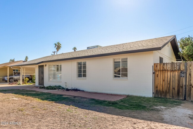 Building Photo - 3519 W Orchid Ln