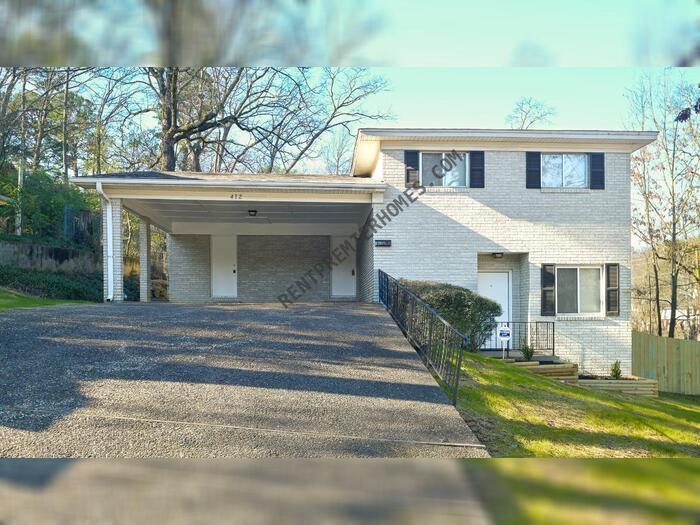 Primary Photo - 412 Del Rio Dr