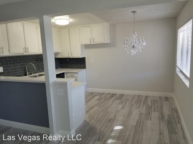 Building Photo - 2 br, 1.5 bath House - 2174 E Desert Inn Rd.