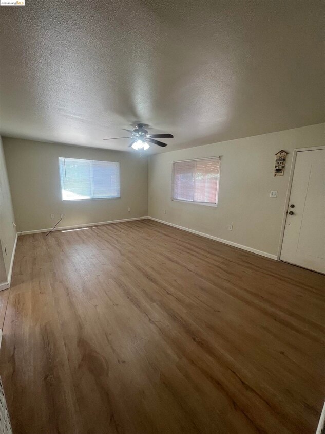 Primary Photo - 2217 L St