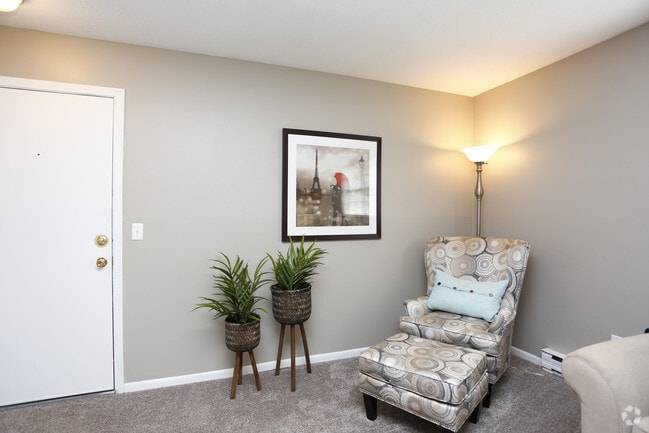 1 BR Executive - Modern - Arbor Landings
