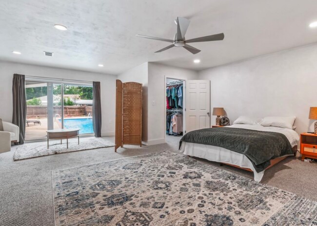 Foto del edificio - 27 Hickory Ave