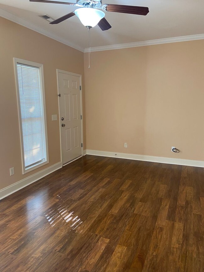 Foto del edificio - New For Rent in Trussville!