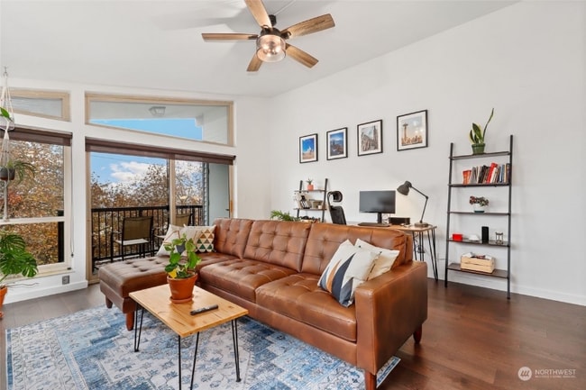 Building Photo - 3608 14th Ave W