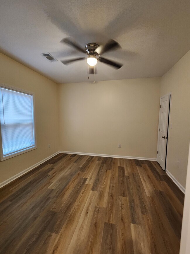 Foto del edificio - 719 N 5th St
