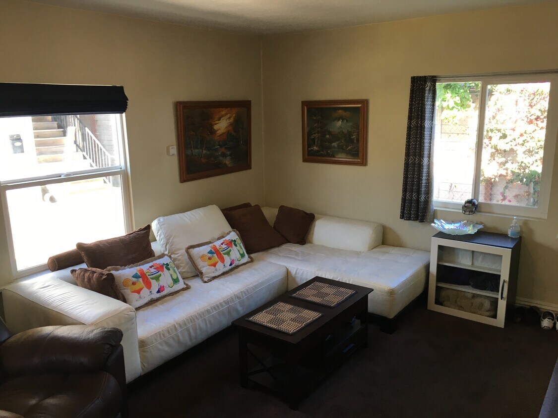 Building Photo - 5333 Smiley Dr