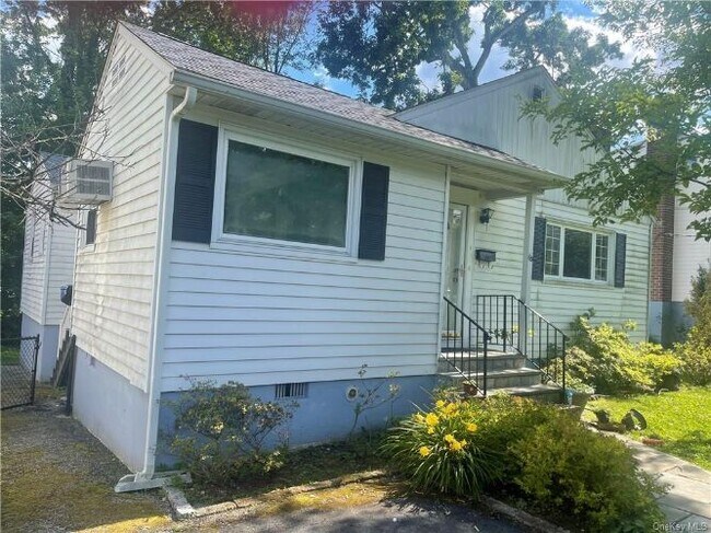 Building Photo - 63 Ridgeway