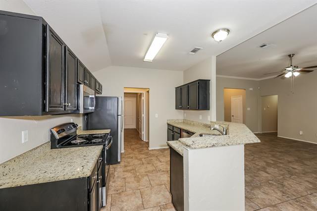 Foto del edificio - 466 Tranquility Ln