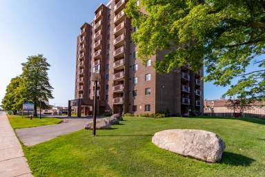 Primary Photo - Campbell Place Apartments