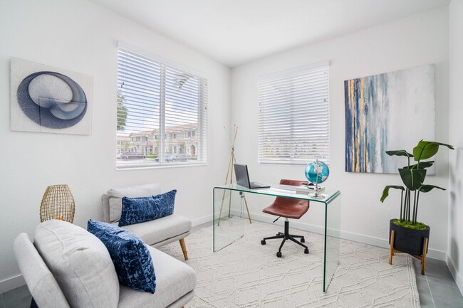 Building Photo - Seascape Pointe Townhomes