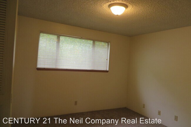 Building Photo - 555 W Agee St