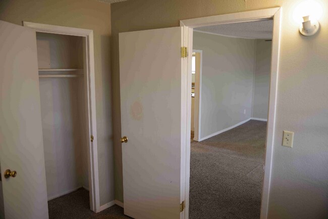 Foto del edificio - 306 N Palm St