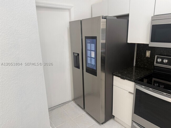 Building Photo - 3873 SW 171st Terrace