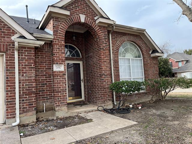 Building Photo - 7017 Deer Run Dr