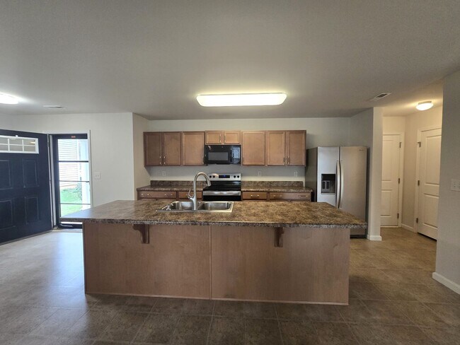 Building Photo - Beautiful Home Available for Rent in Charlotte, NC 28212