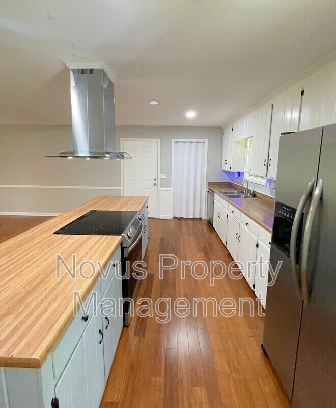 Primary Photo - 135 Muse Bridge Rd