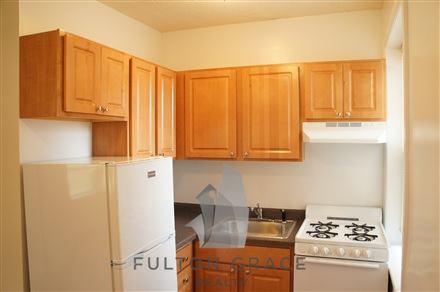 Building Photo - 1742 N Humboldt Blvd