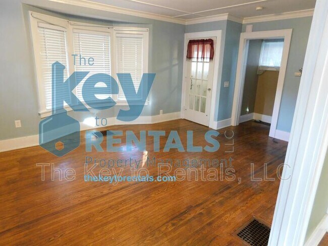 Foto del edificio - 125 W High Terrace