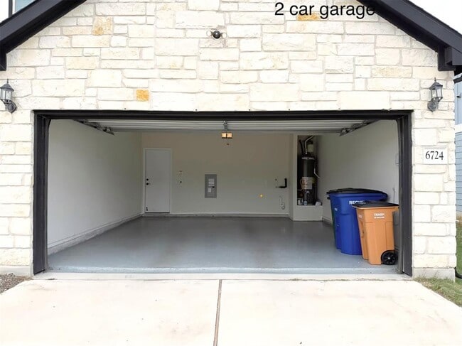 Building Photo - 6724 Ellsworth Walk