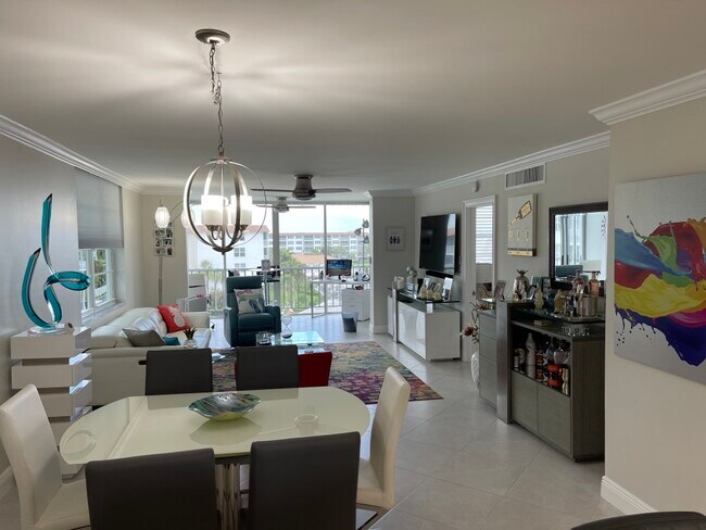 Foto del edificio - 901 Gardenia Dr