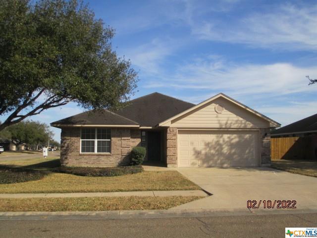 Building Photo - 102 Brenna Cir