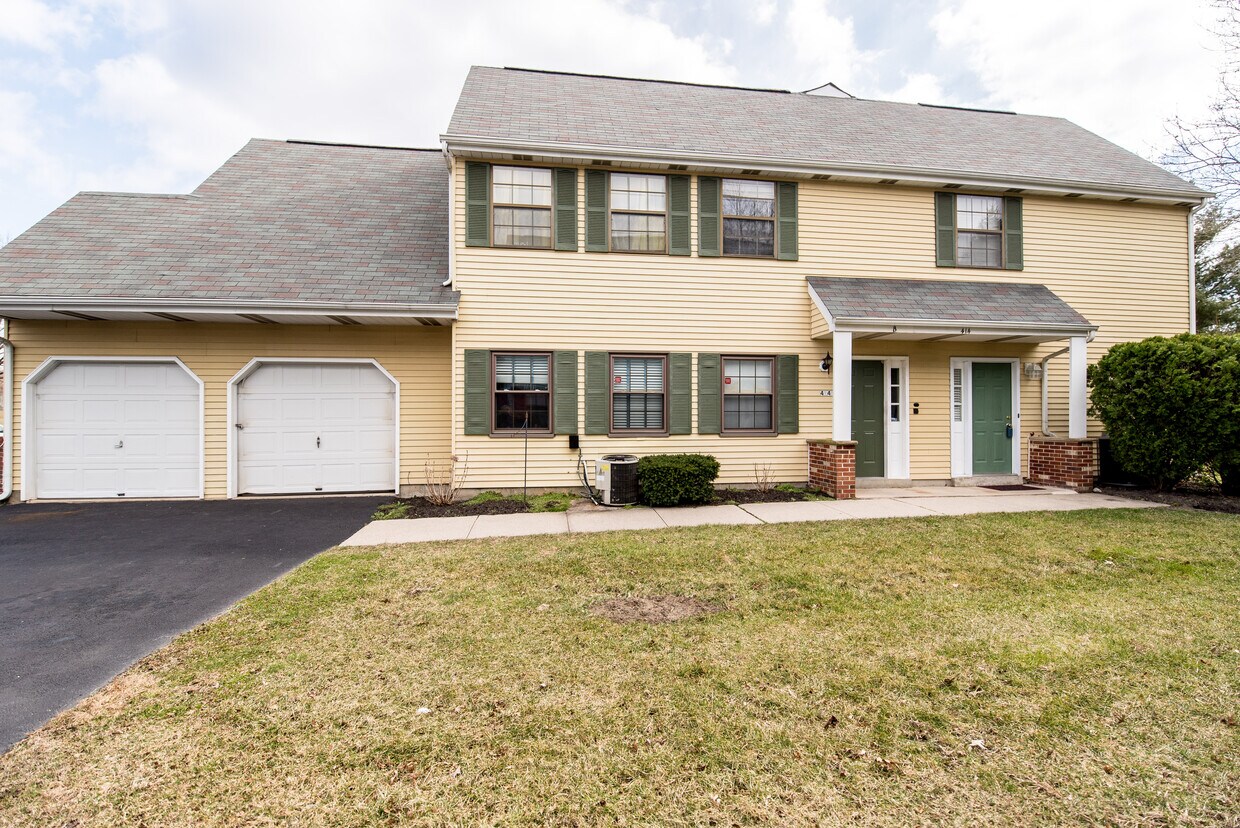 414A Willow Turn, Mount Laurel Township, NJ 08054 Condo for Rent in