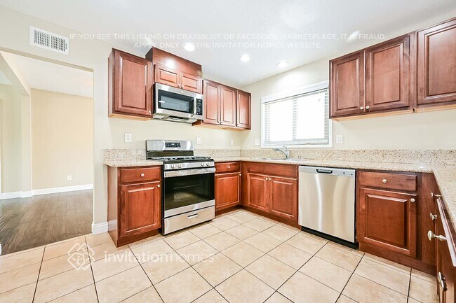 Foto del edificio - 19200 Midtown Ave