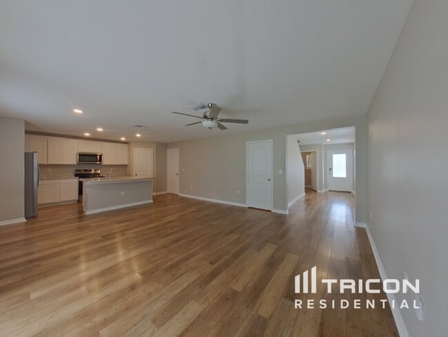 Building Photo - 29350 Fedora Cir