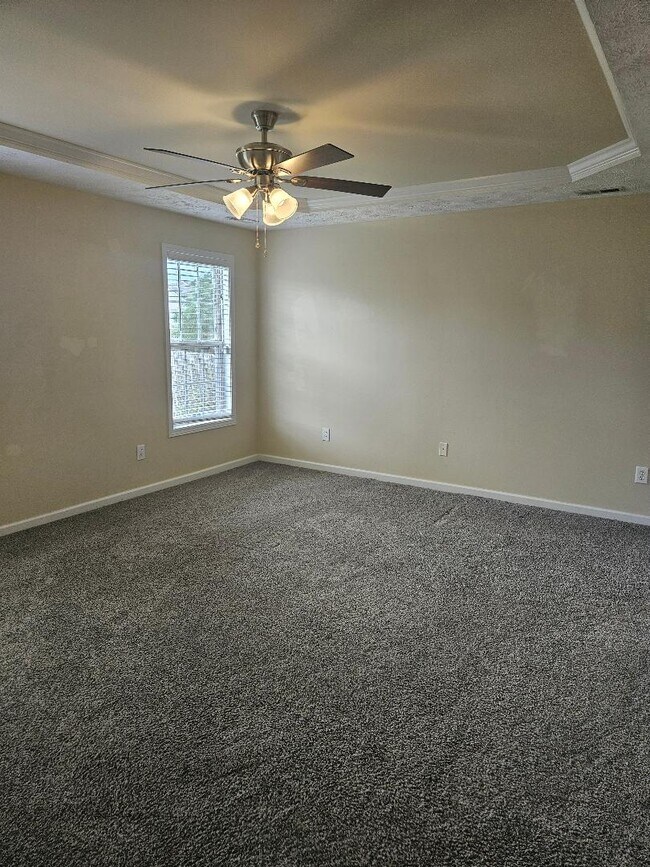 Foto del edificio - 3027 Tettenbury Dr