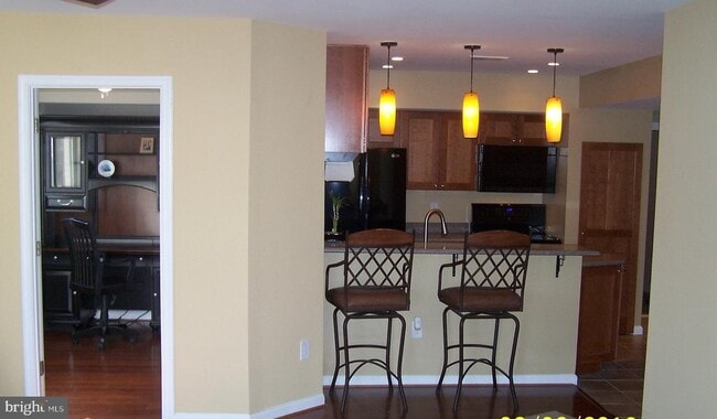 Foto del edificio - 1029 N Stuart St