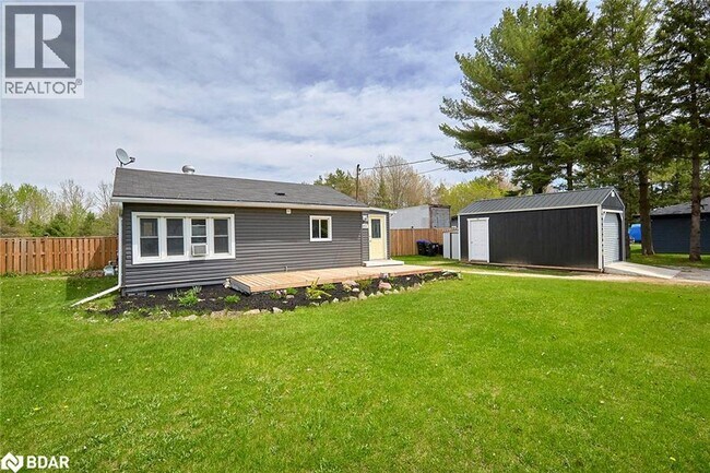 Photo du bâtiment - 3253 Grayshott Dr