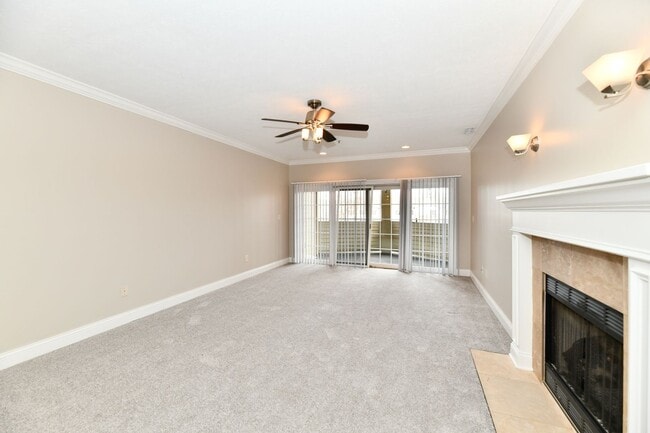 Interior Photo - Pinnacle on Meridian