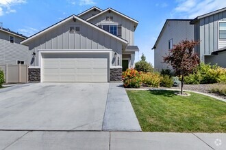 Building Photo - 3488 W Remembrance Dr