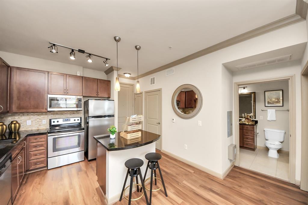 Foto principal - 6363 San Felipe St