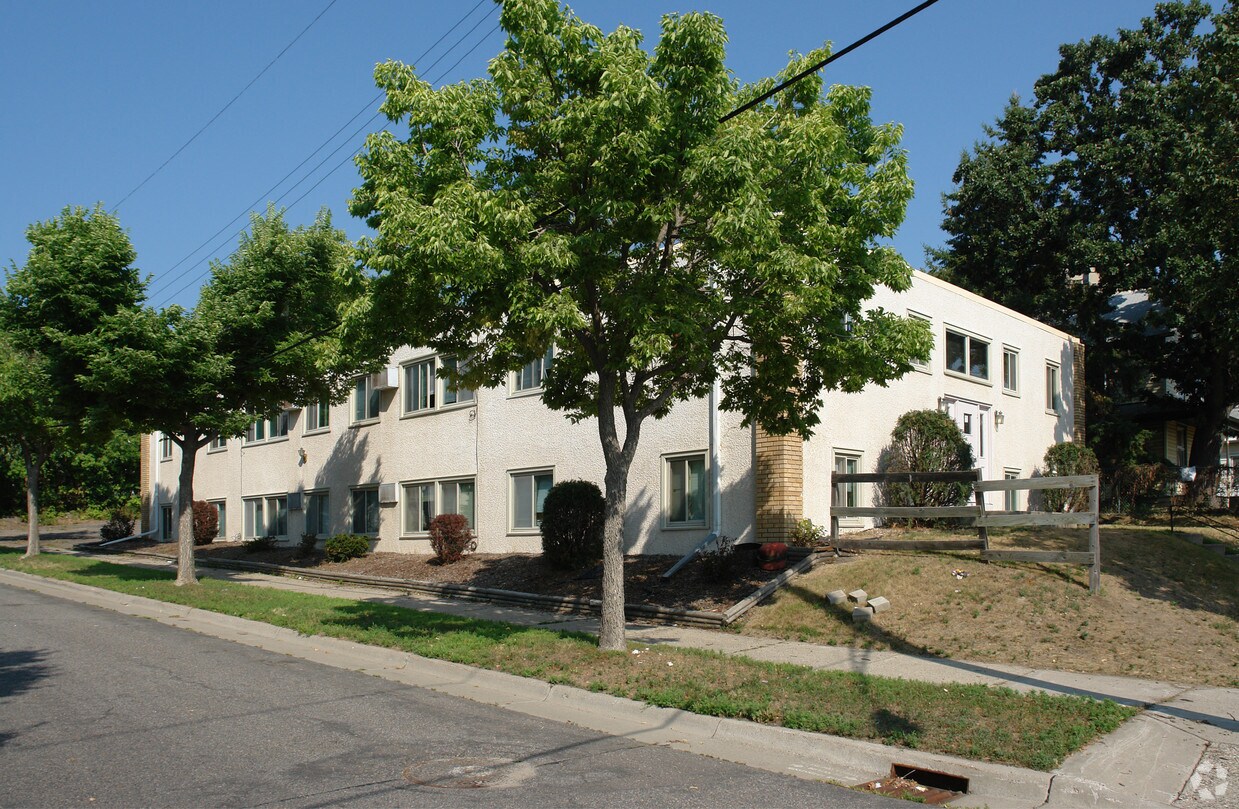 Foto principal - 3001 N 3rd St