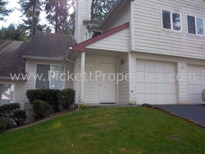 Foto principal - 3 Bedroom Townhouse in Great Location