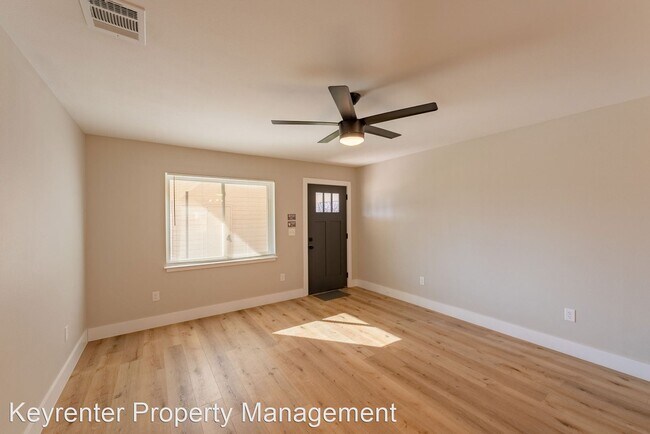 Building Photo - 2 br, 1 bath House - 4306 Shallowbrook Trl...